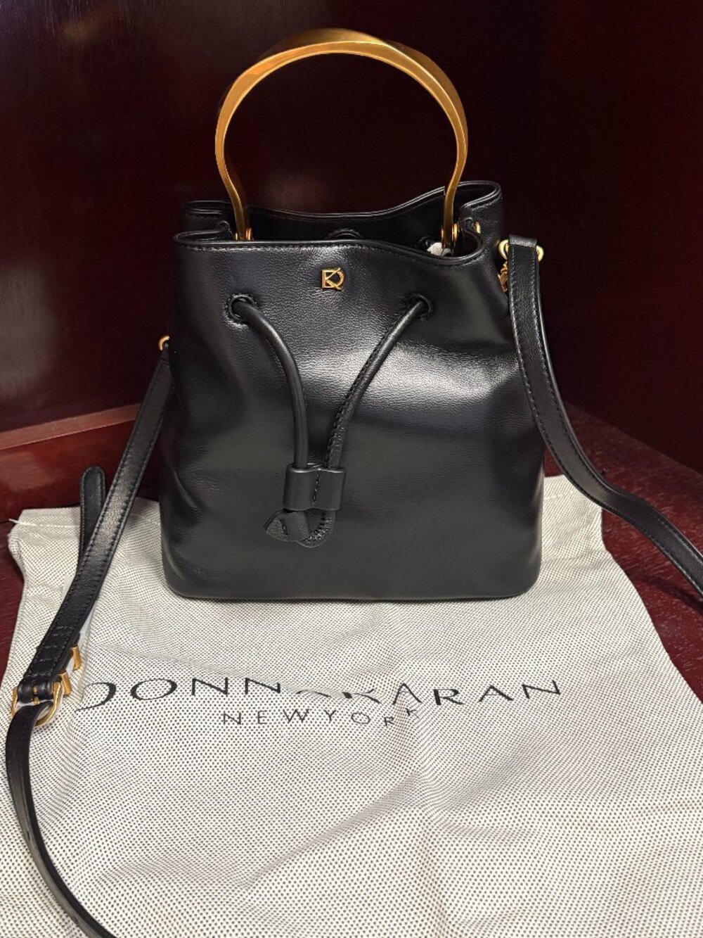 RARE DKNY Lawrence Black Leather Gold Handle Bucket Bag – NWT ($348 Retail)